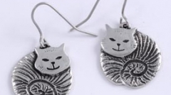 pewter-fat-cat-earrings