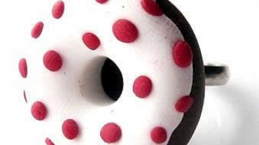 sprinkledonutring[1]